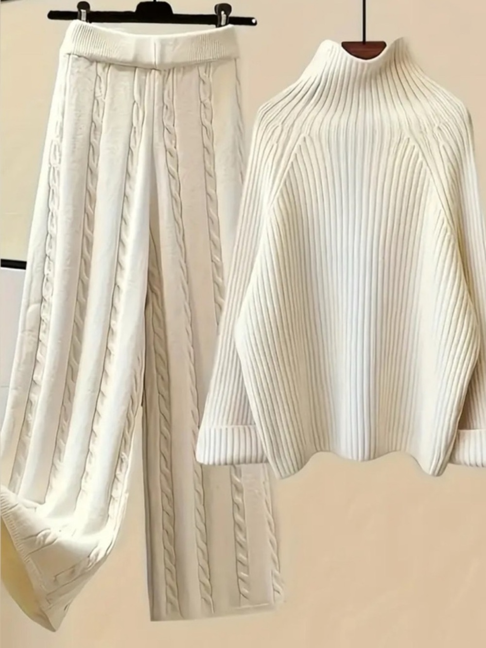 NWOT Knit Cream Pants